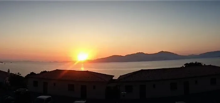 Vue Panoramique Près De Porticcio *
